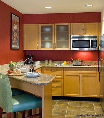 Concord Hotel Pleasant Hill