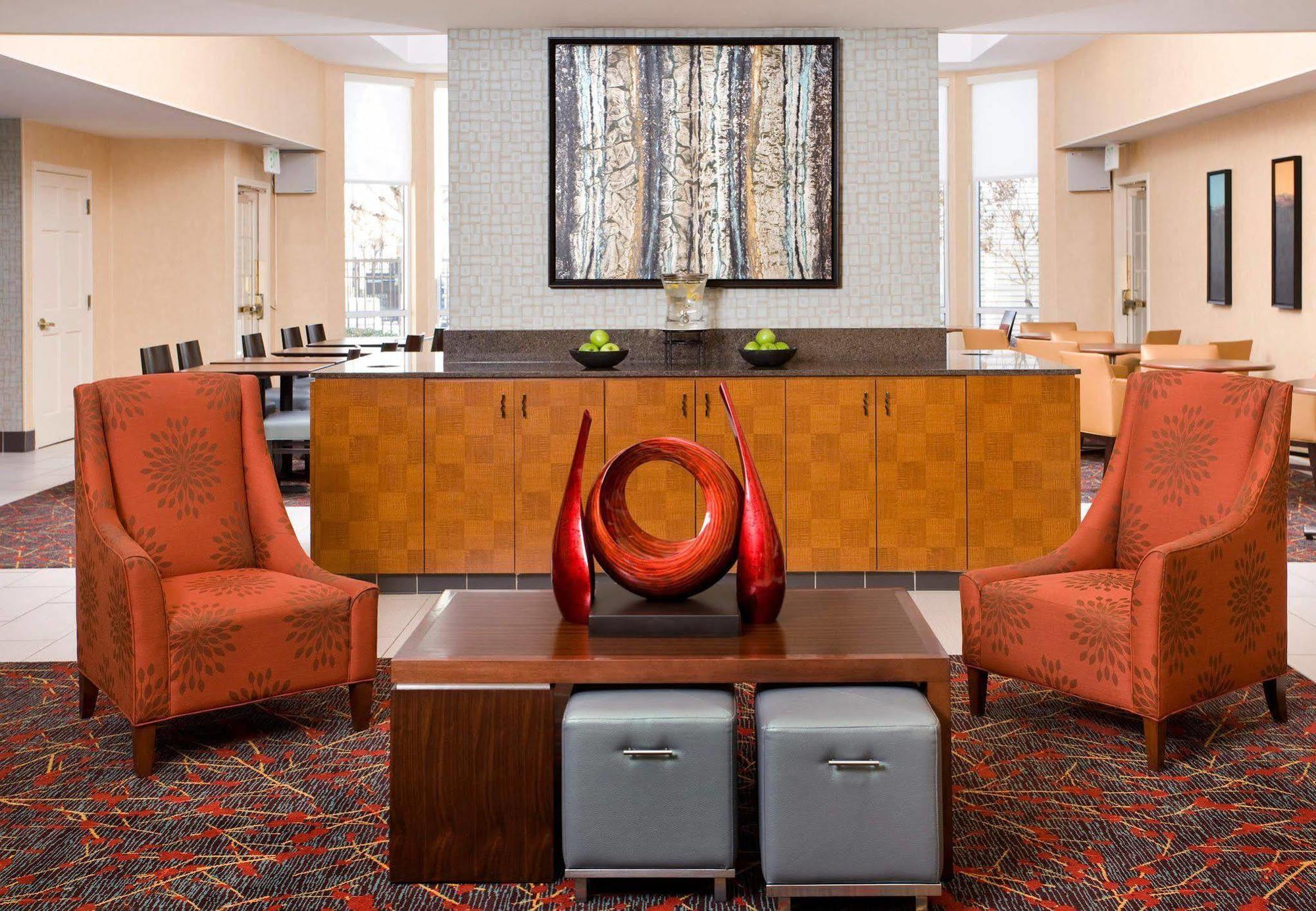 Hotel Concord Pleasant Hill